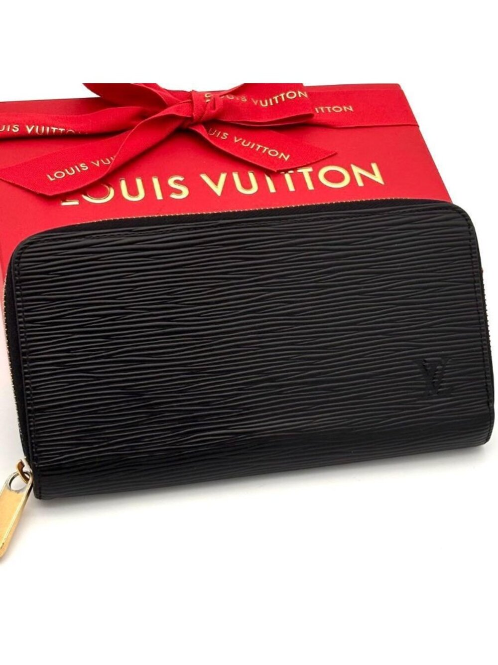 Louis Vuitton Wallet Black Gold Zippy Epi